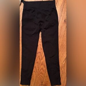 Black Scrunched High-Waisted Leggings